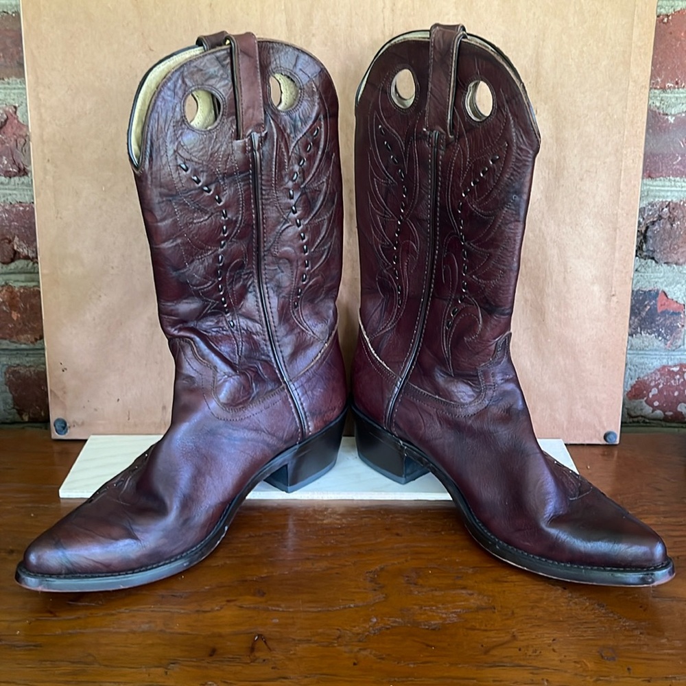 Gently worn Vintage Durango Cowboy Boots Men’s size 8D